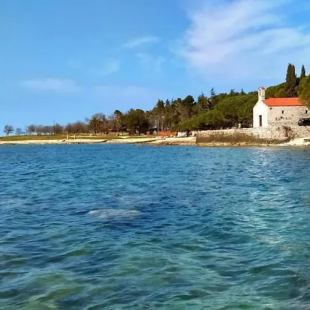 Lorena B4 By Interhome * Umag