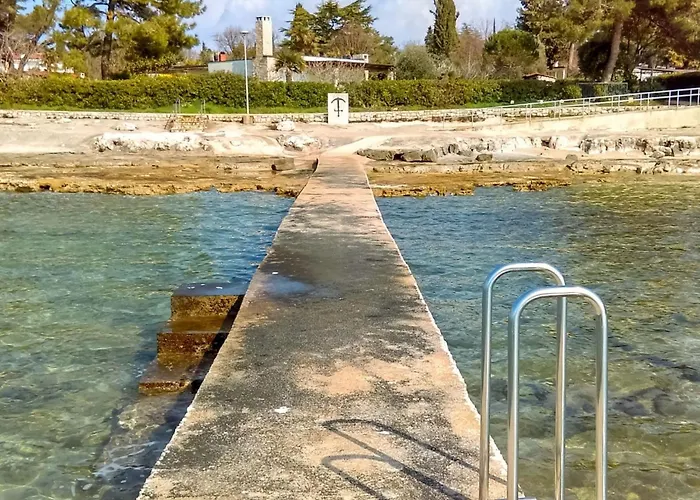 Lorena B4 By Interhome